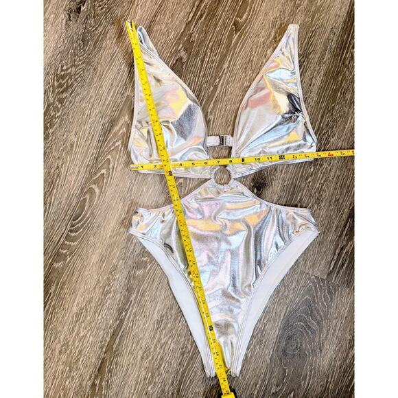 New Large Silver Metallic Monokini One Piece Swimsuit Beach Cutout Rave Fest - Picture 5 of 6